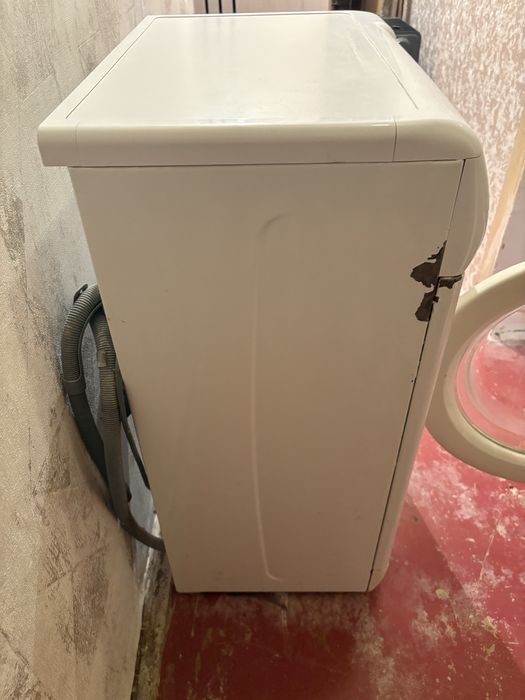 Продам стиральную машинку CANDY