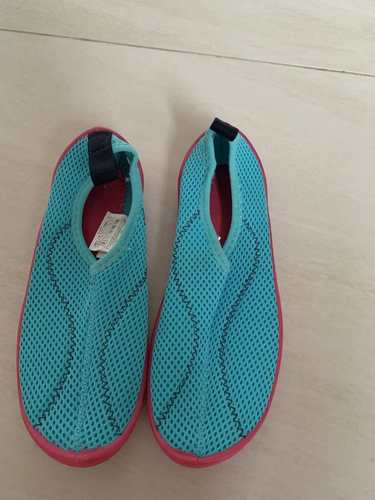 buty do wody na kamienistą plazę decathlon r. 30/31