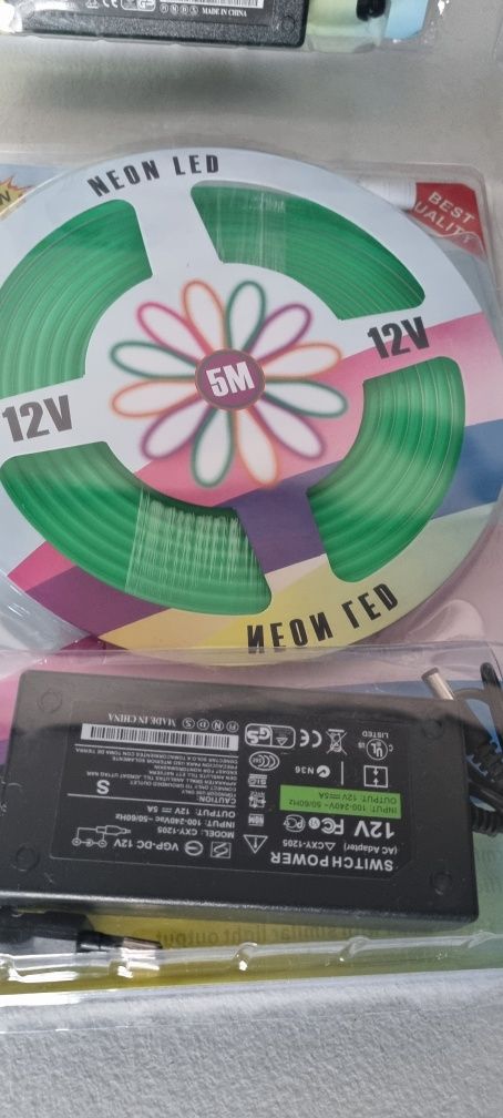 Luzes leds com tomada 5m