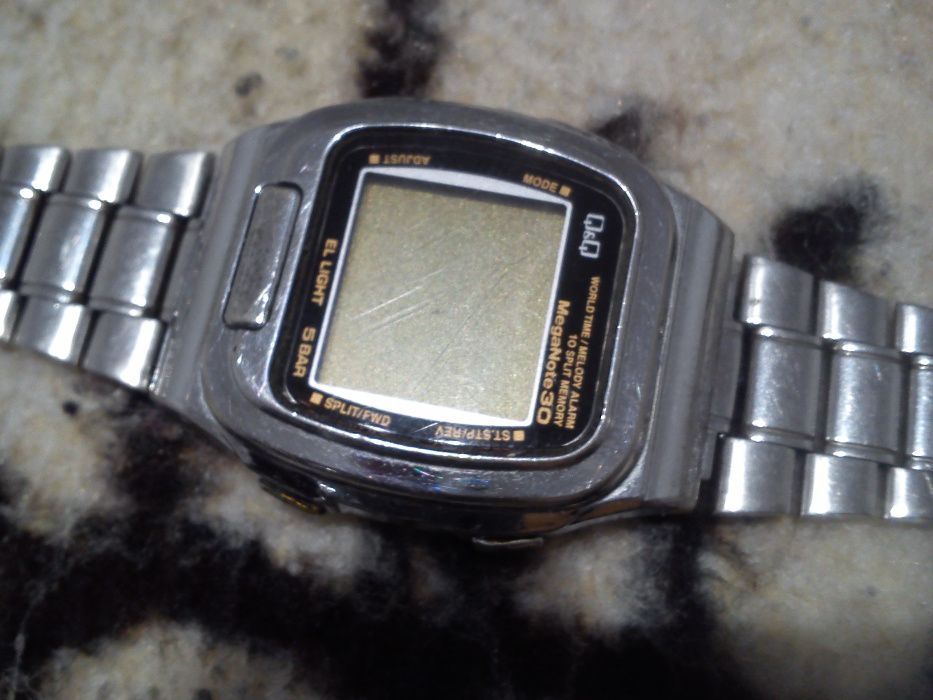 Zegarek Q&Q z bransoletą - Water Resist