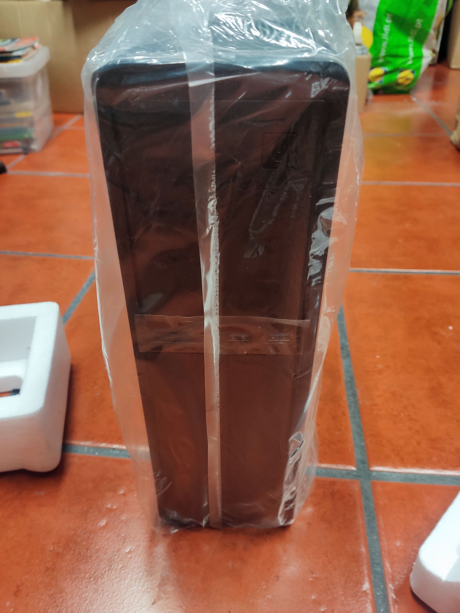 Caixa PC Coolbox T300