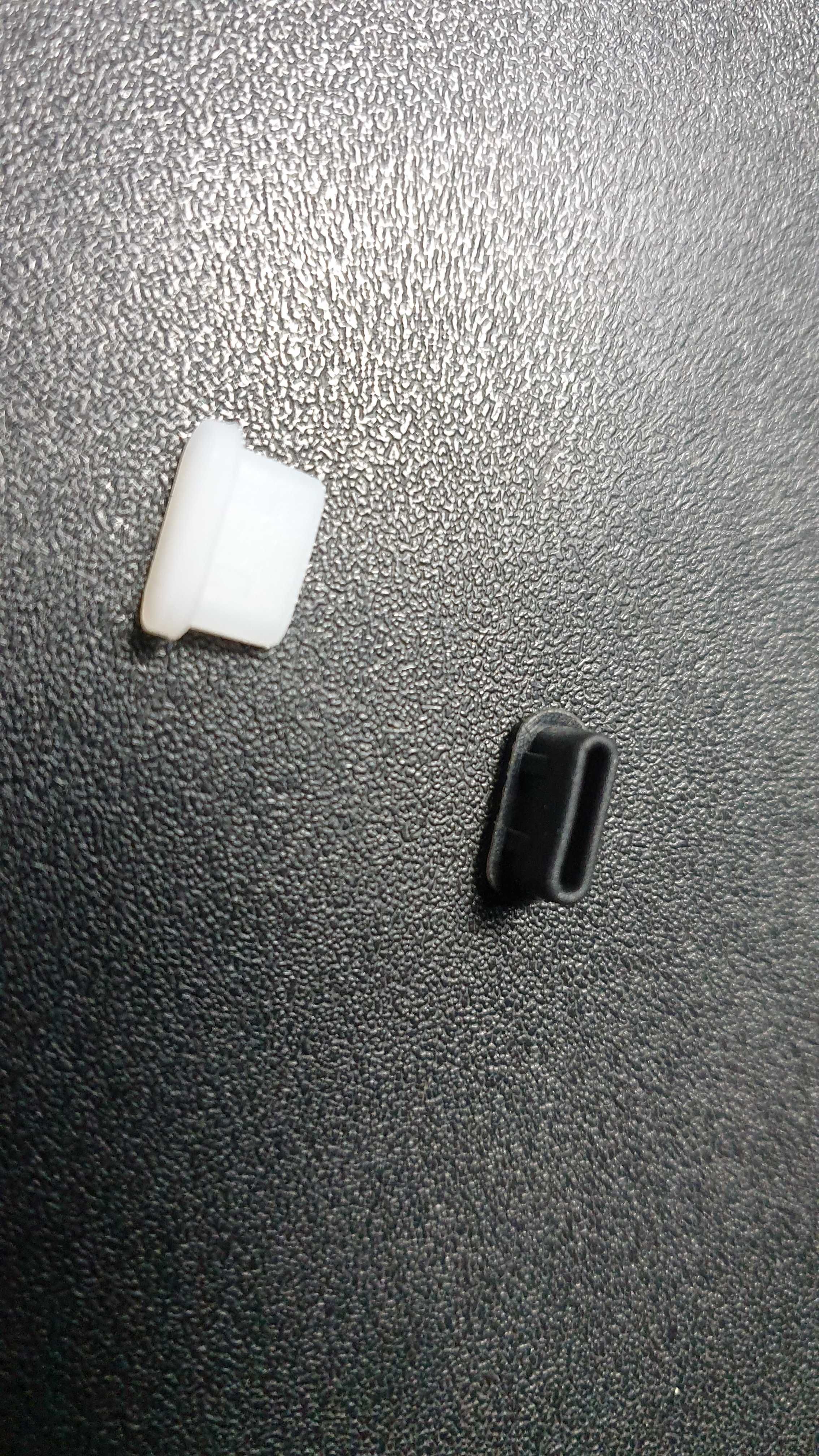 Силиконовая заглушка USB разъема Type C