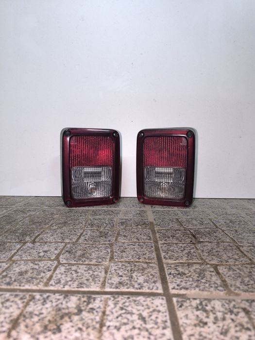 Farolins Jeep Wrangler JK ORIGINAIS