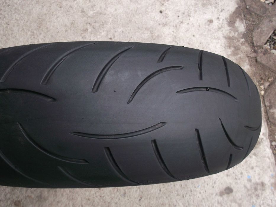 opona 180/55ZR17 Metzeler Roadtec Z8 Interact dot4320 2,6mmm