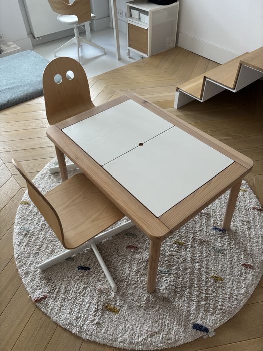 Stolik dziecięcy Ikea Flisat