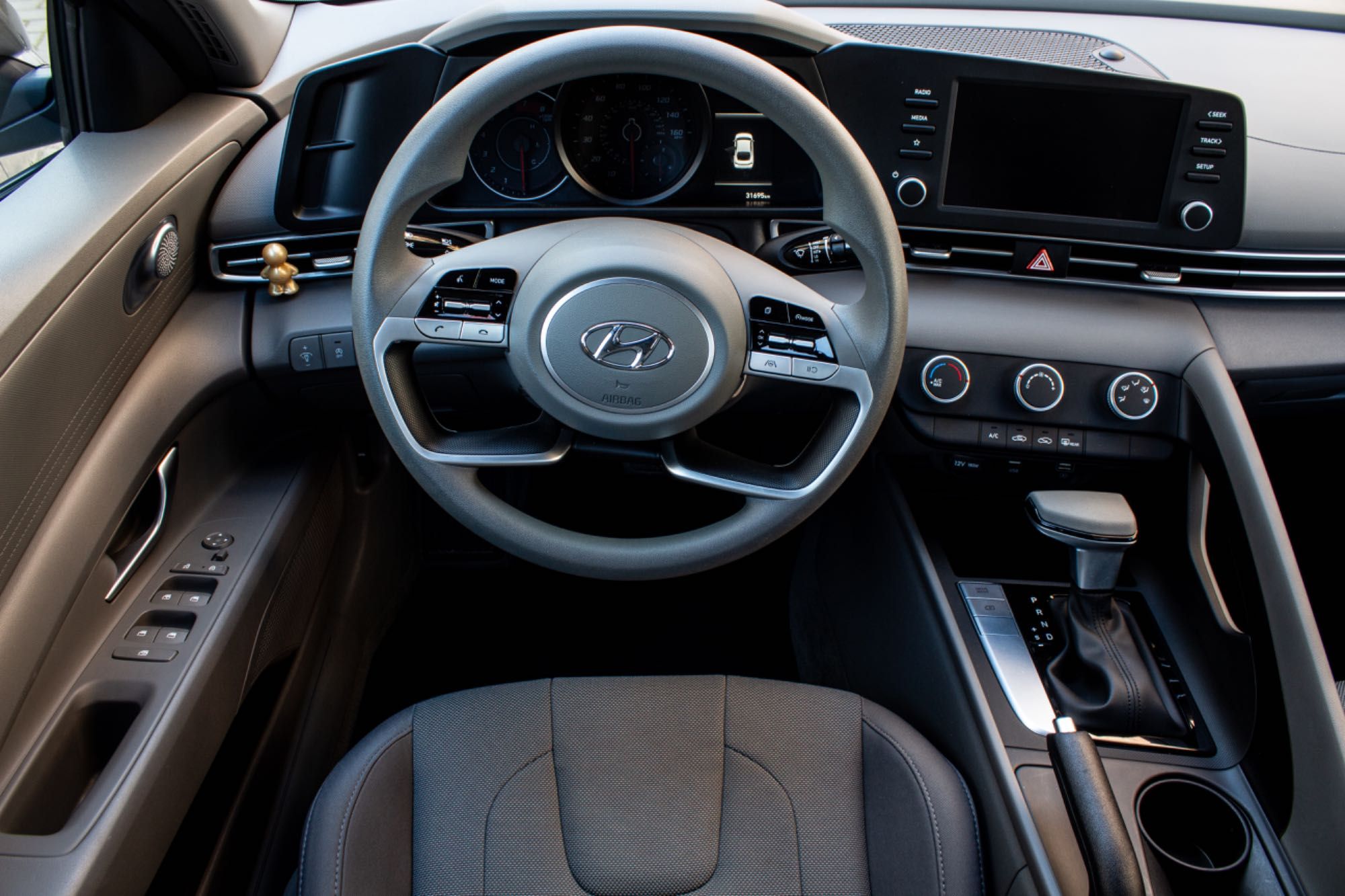 Hyundai Elantra 2022 2.0 MPI AT