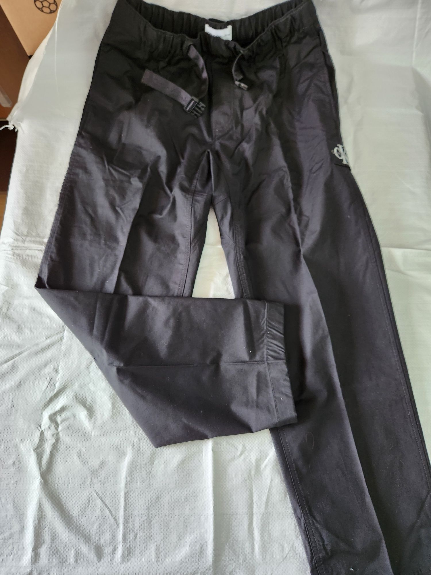 Spodnie Calvin Klein CK, bojówki, czarne, rozmiar M