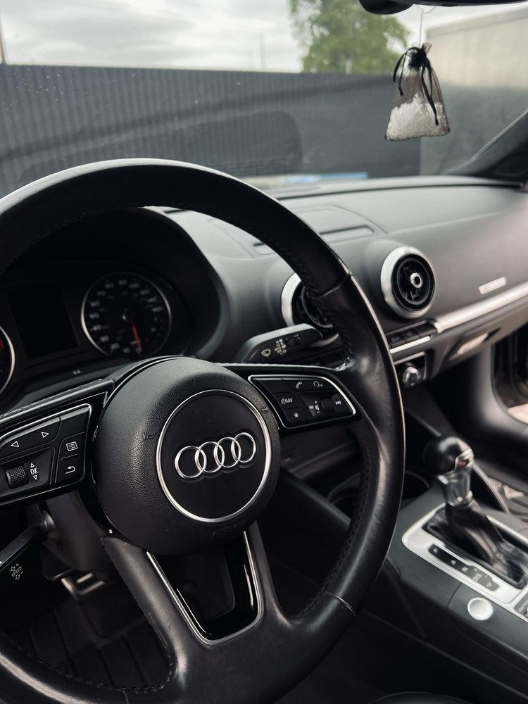 Audi A3 S-line Premium Plus 2017