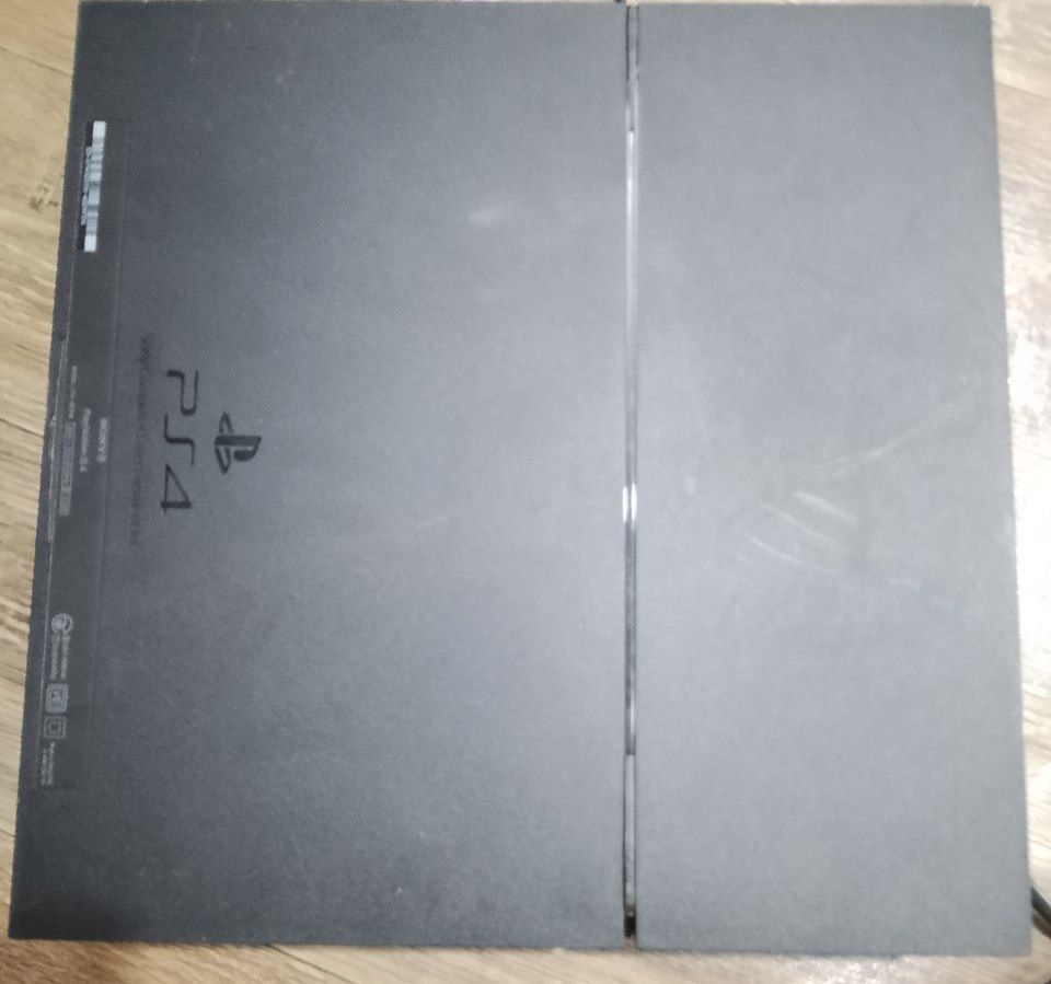 ПриставкаПродам PS4 Slim 500GB +2 джойстика,