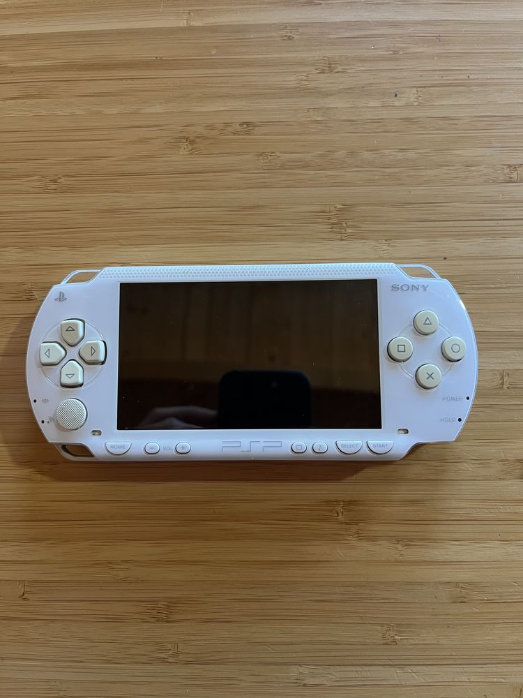 PSP 1004 Original Branca com Manual e Jogos