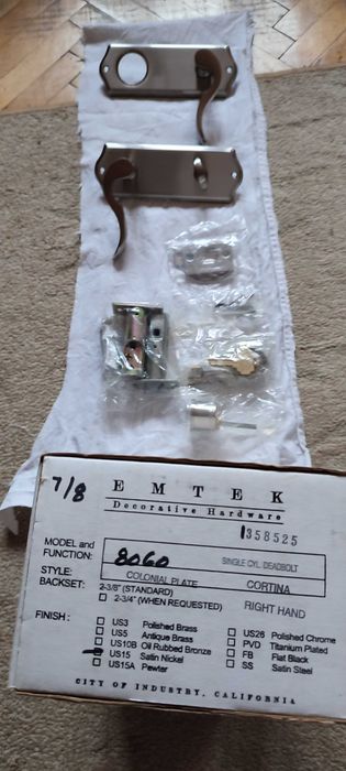 Замок вхідних дверей EMTEK California (USA).