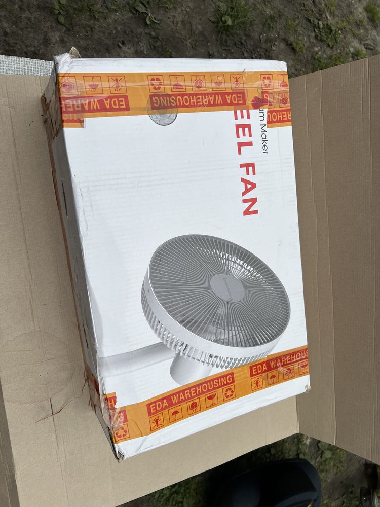 Wentylator podłogowy Dream Maker DM-FAN01-T biały