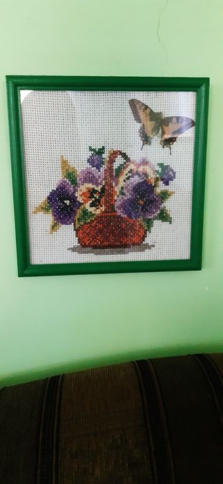 Ręcznie haftowany obrazek.