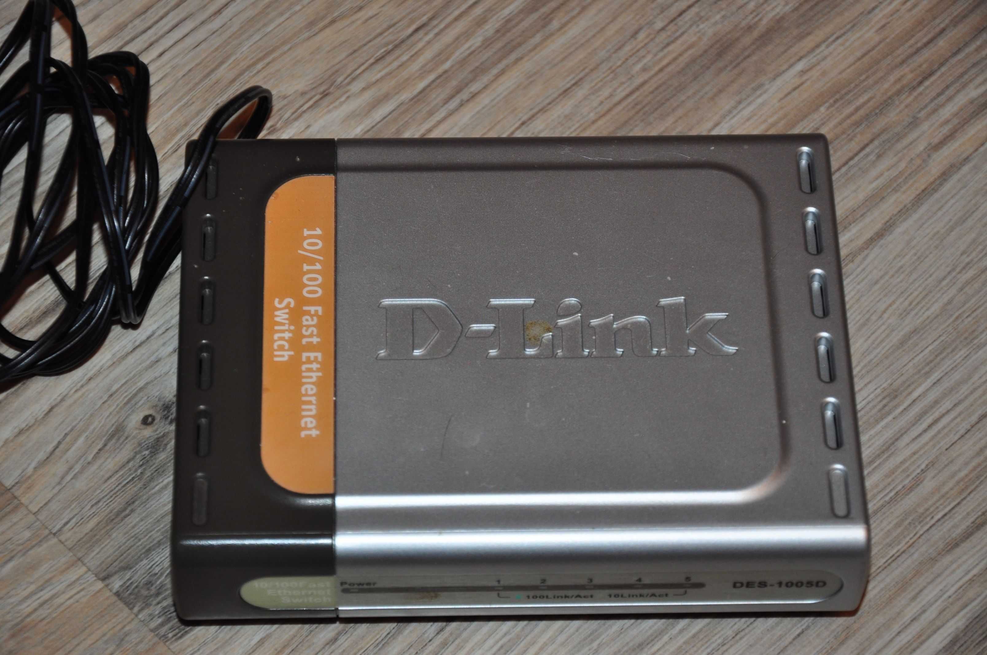 SWITCH D-Link DES-1005D, 5 portów, 10-100 Mb