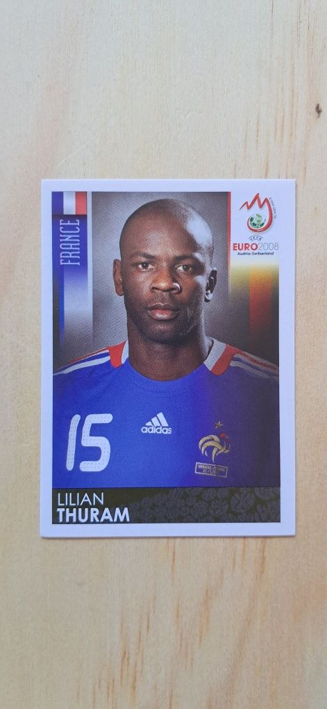 Cromo futebol de Liliam Thuram da Panini