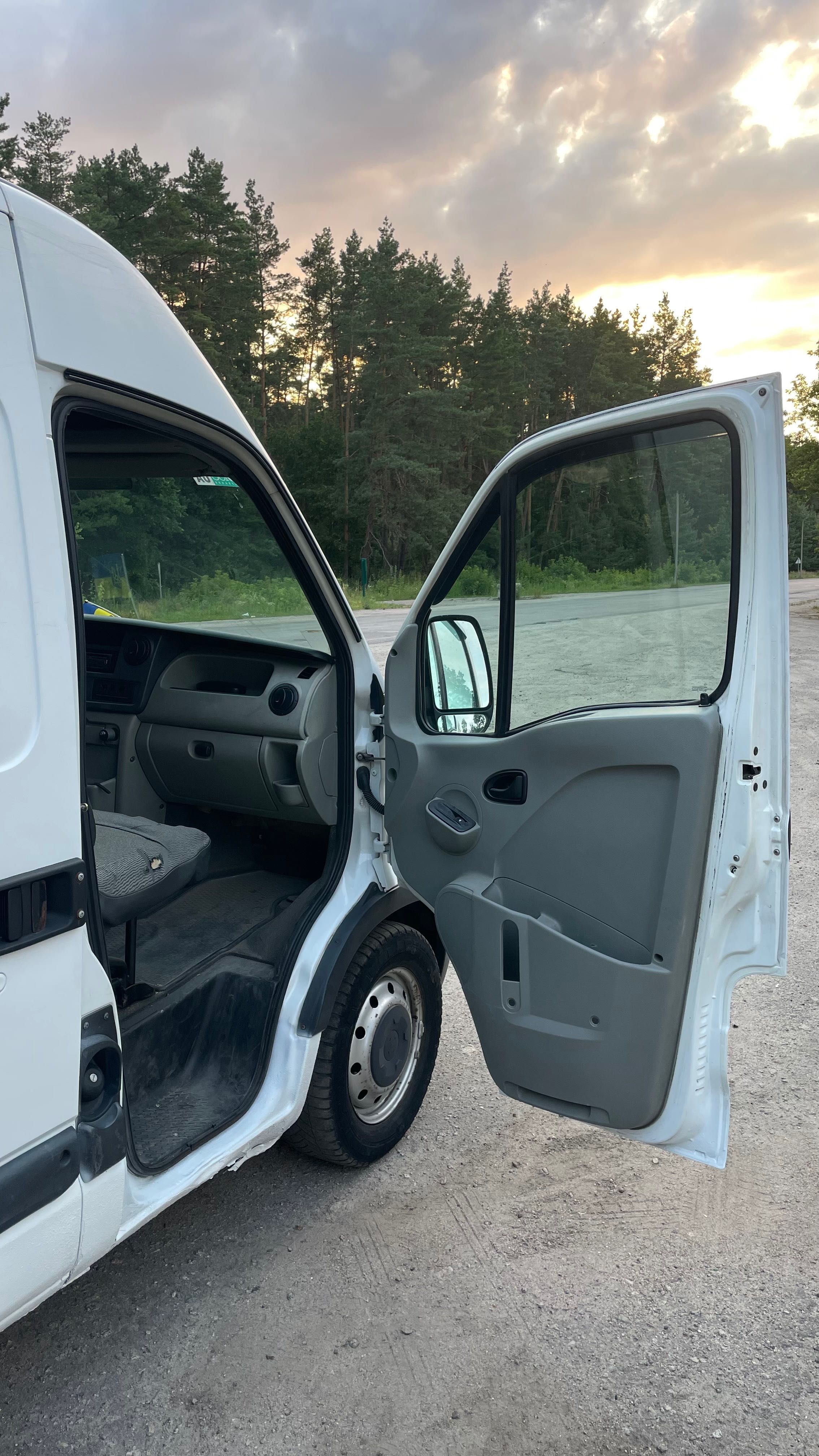 Продам власне авто Renault Master 2007