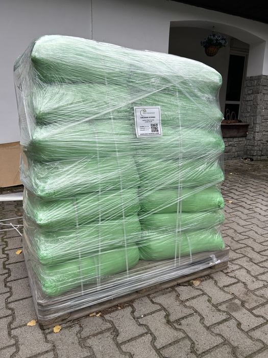 Nawóz ekologiczny obornik koński nie bydlęcy pod warzywa kwiaty drzewa