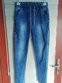 Spodnie jeans damskie rozmiar M