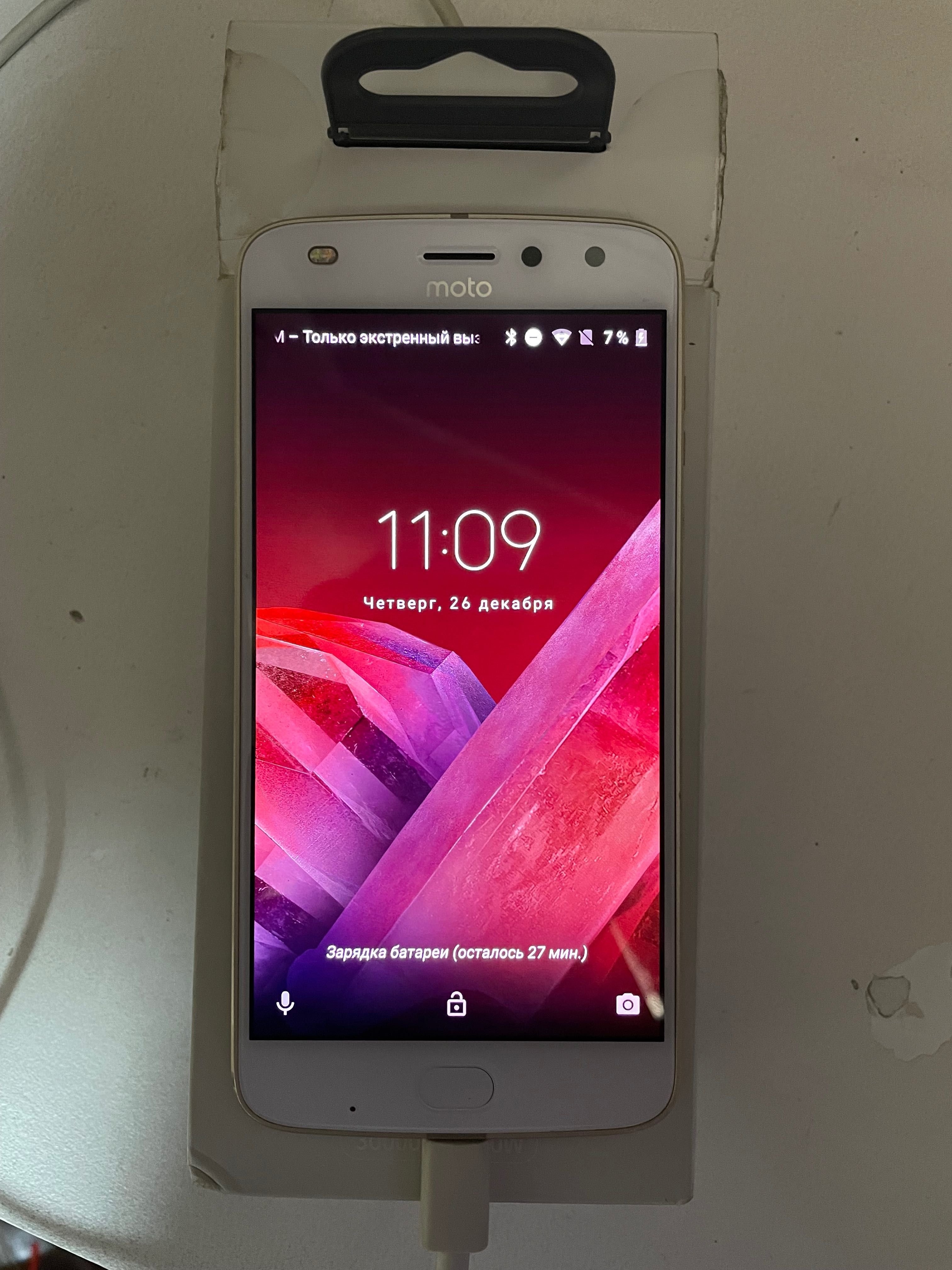 Смартфон Moto z2 Play