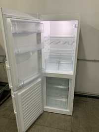 Холодильна камера Electrolux 2022р білий  холодильник