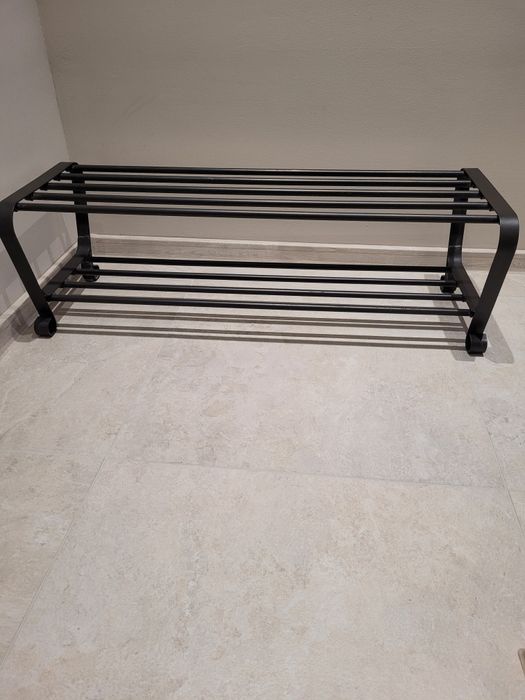 Stojak na buty           .