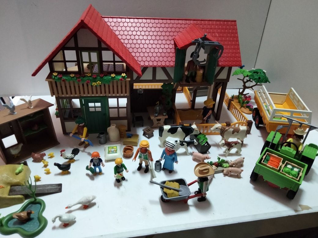 Playmobil gospodarstwo rolne z traktorem