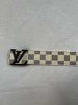 biały pasek louis vuitton biały z czarna klamrą