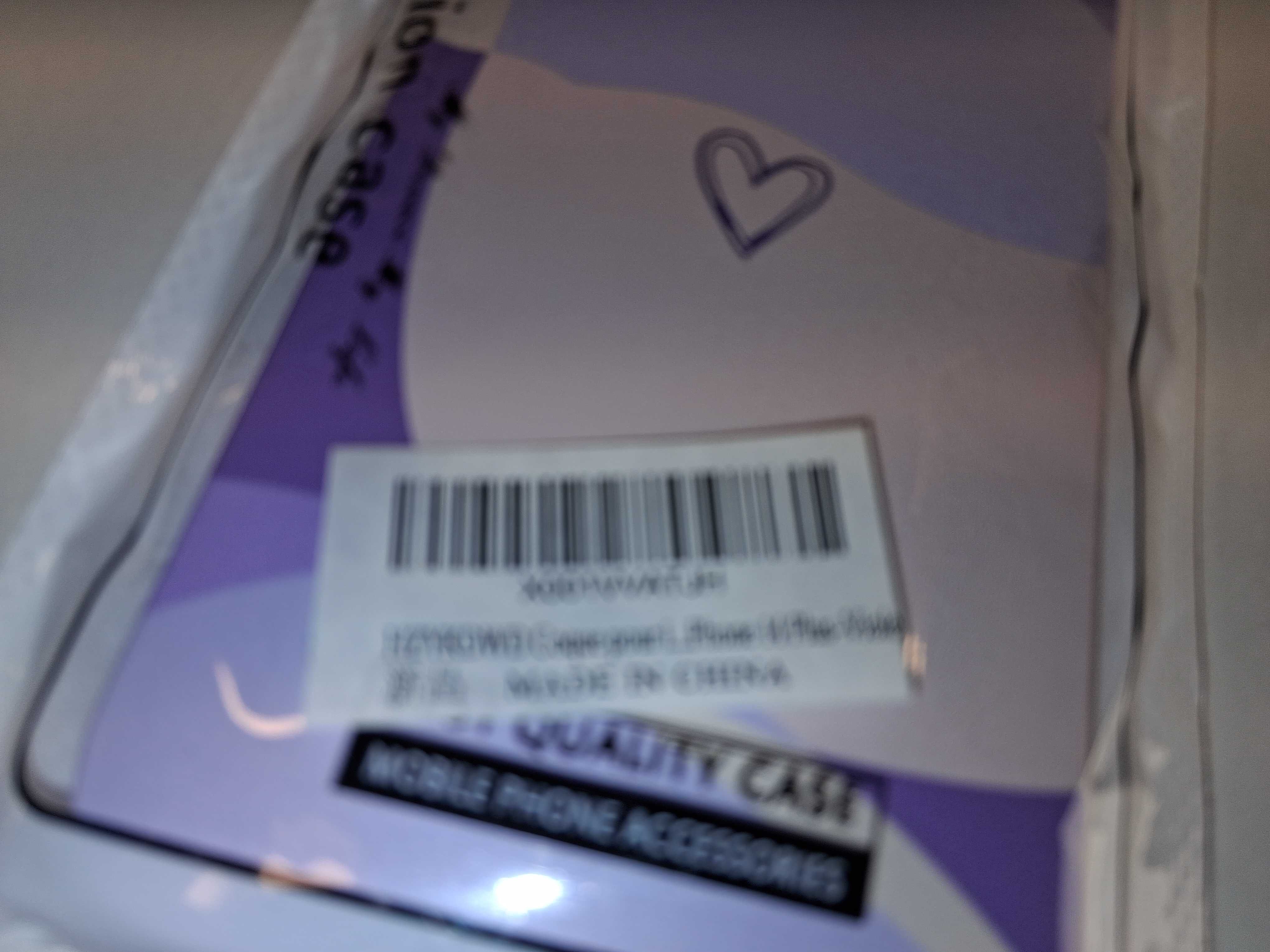 E107 Etui iPhone 14 Plus Fioletowe Silikonowe Wzór Serduszka Ochronne
