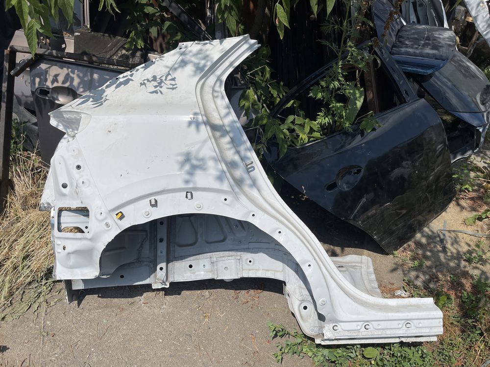 Продам задню праву четверть, крило задне Buick encore gx 2021