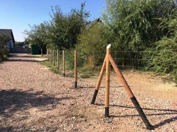 Słupki Paliki drewniane impregnowane i smołowane fi9cm dł250cm mocne