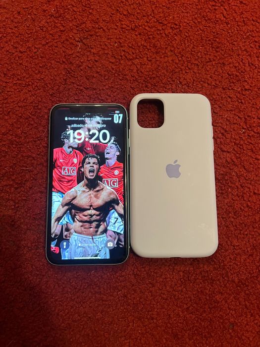 iPhone 11 como novo