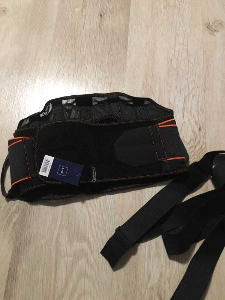 sensiplast pas na plecy s-m nowy