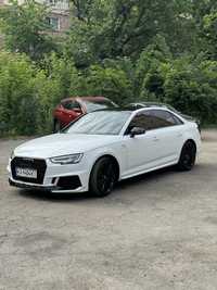 Audi a4 b9 s-line