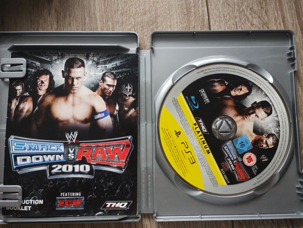 Gra Snack Down vs RAW 2010 na PS3