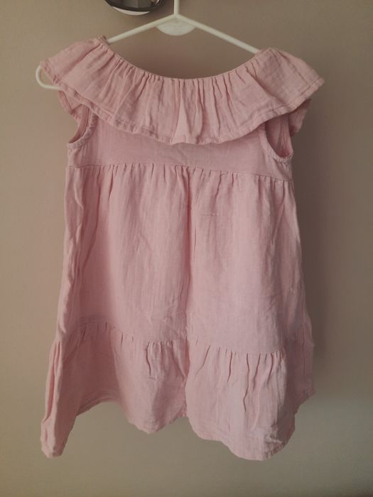 Rozkloszowana bluzka na ramiączka z falbankami roz. S,M