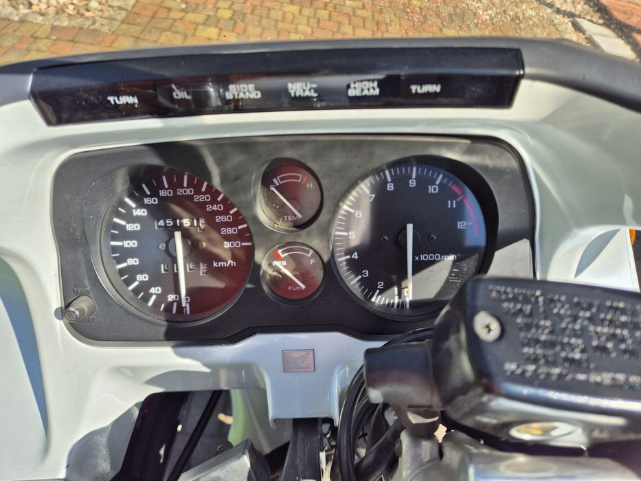 Honda CBR 1000F zabytek idealna