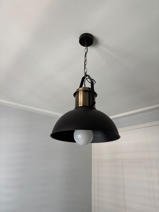 Candeeiro de teto suspenso preto