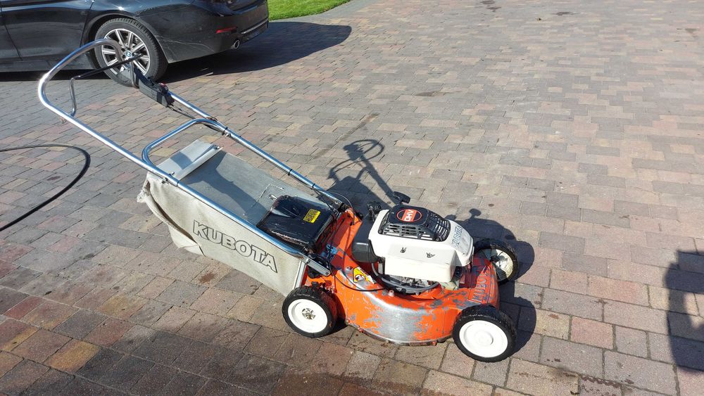 Kosiarka do trawy kubota