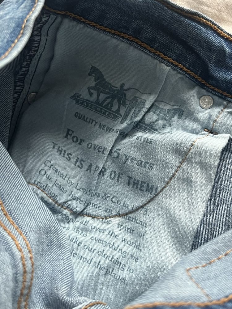Оригінальні джинси levi's 513 slim straight