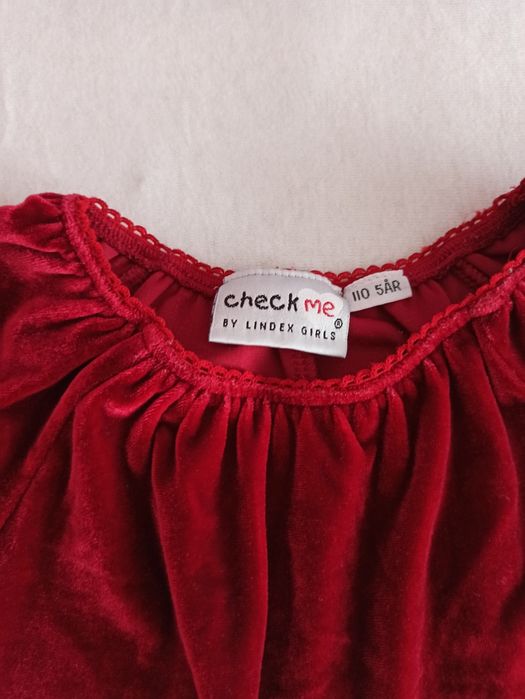 Czerwona sukienka rozm. 110