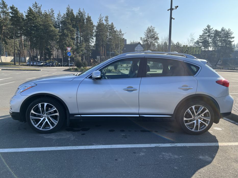 INFINITI QX50  3.7L AWD Hi-tech