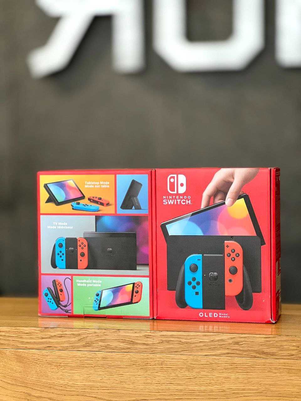 Портативна ігрова приставка Nintendo Switch OLED в Ябко City Center