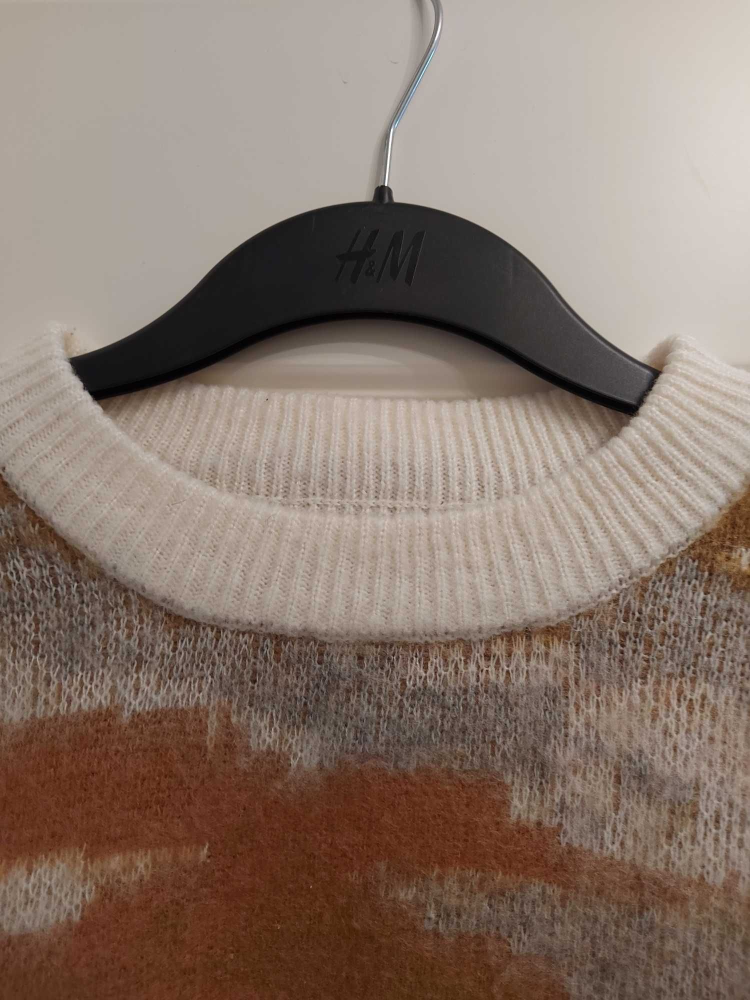 Sweter Reserved Kolorowy wzór uniseks na jesień