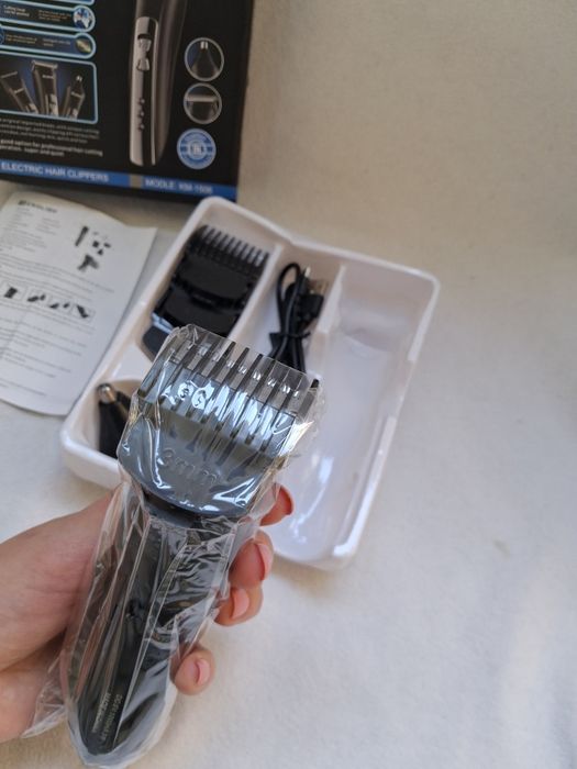Тример для гоління електробритва бритва машинка для стрижки
