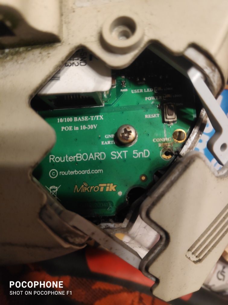 Micro Tic Router Board SXT 5nD