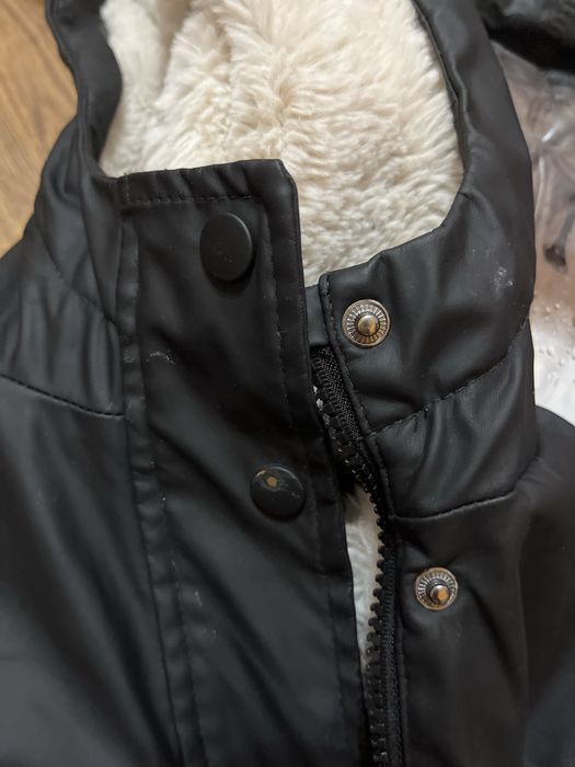Куртка Zara 92 чорна