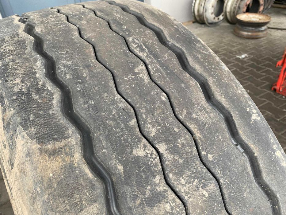 Opona 385/65R22.5 BRIDGESTONE R-TRAILER 002 Duravis Naczepowa 9-11mm