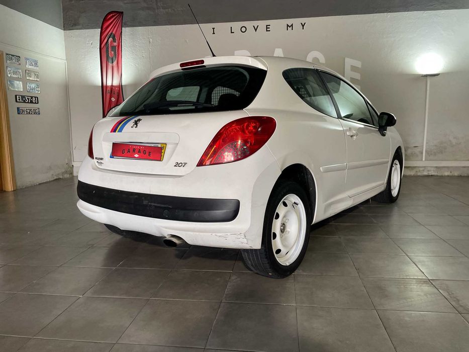 Peugeot 207 1.6Hdi - rallye réplica