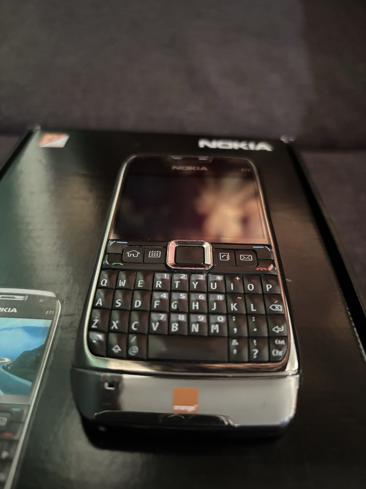 Nokia E71 komplet biznesowa qwerty