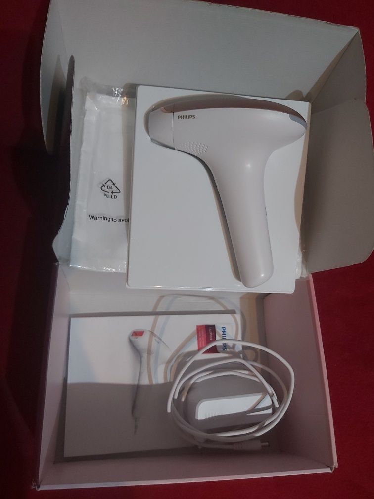 Depilator Philips Lumea SC1997

Advanced